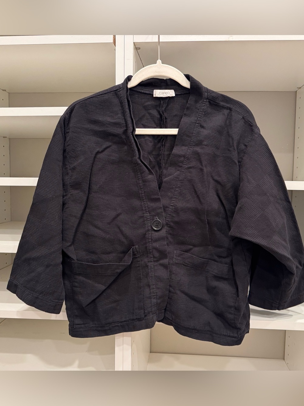 Cameo made in the USA 100% Cotton Textured Cropped Shirt Jacket, Size L